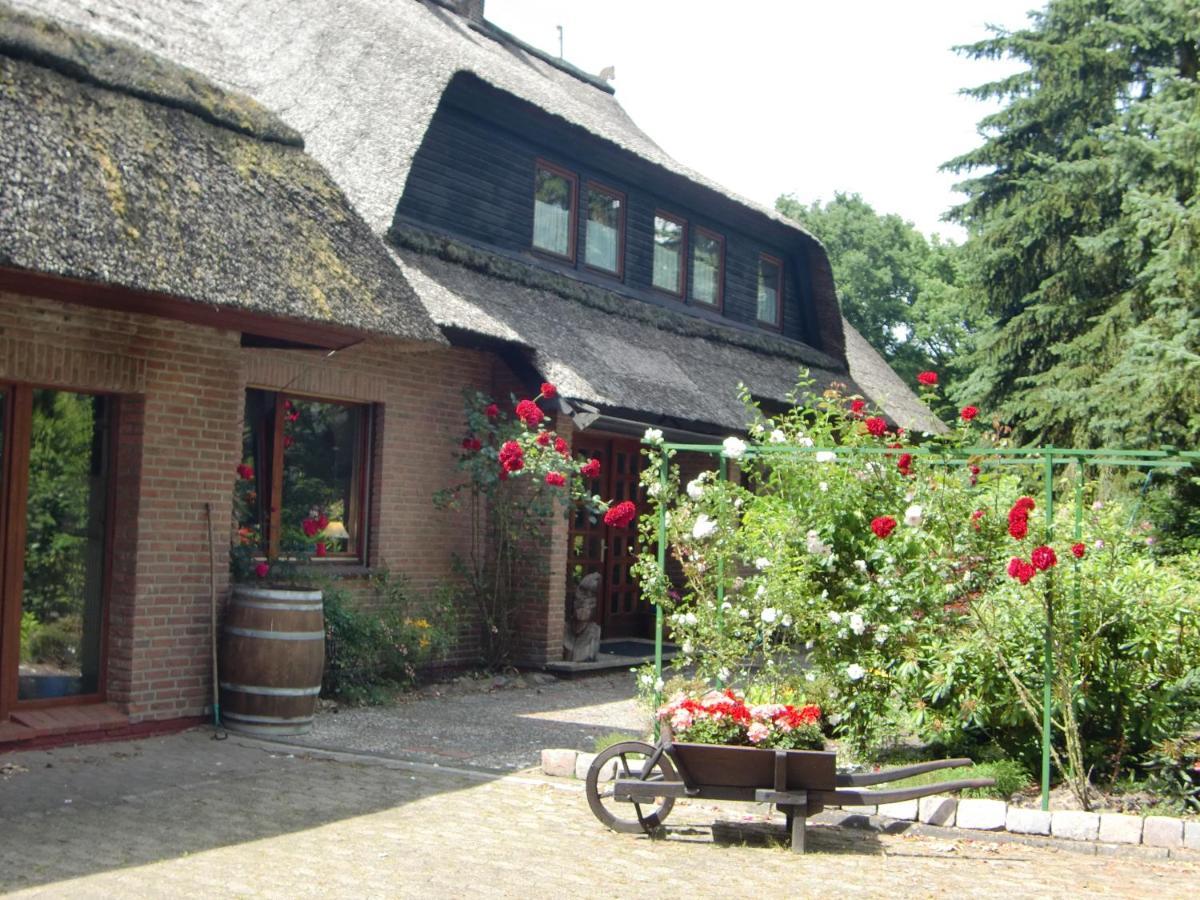 Amaya Hotel & Suites Зольтау Экстерьер фото